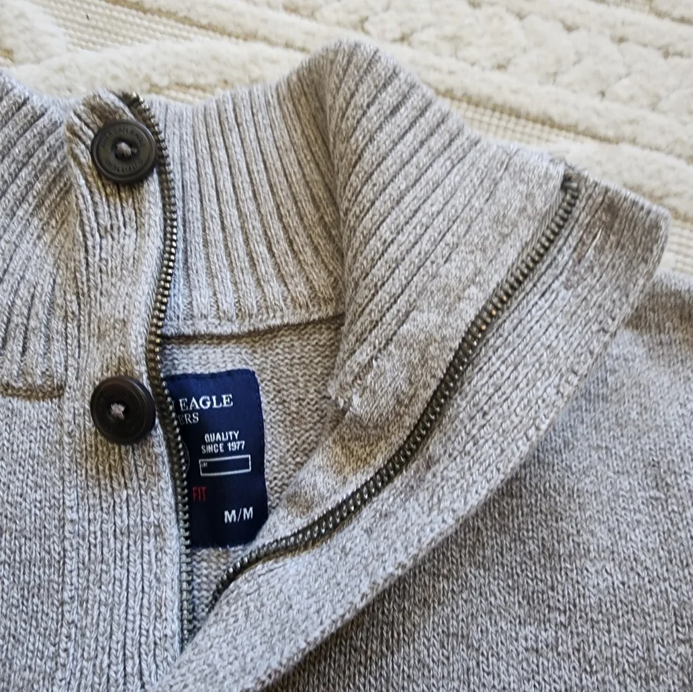 M AE  Men's Beige Sweater with Button/zip Collar